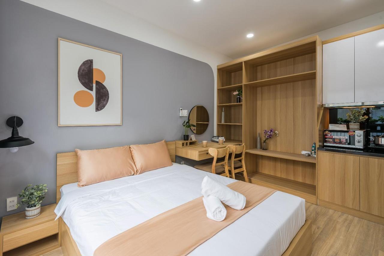Cozrum Homes Ambera House Cidade de Ho Chi Minh Exterior foto